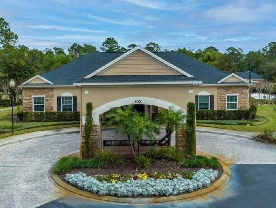 For Rent: $2,600 (3 beds, 2 baths, 1537 Square Feet)