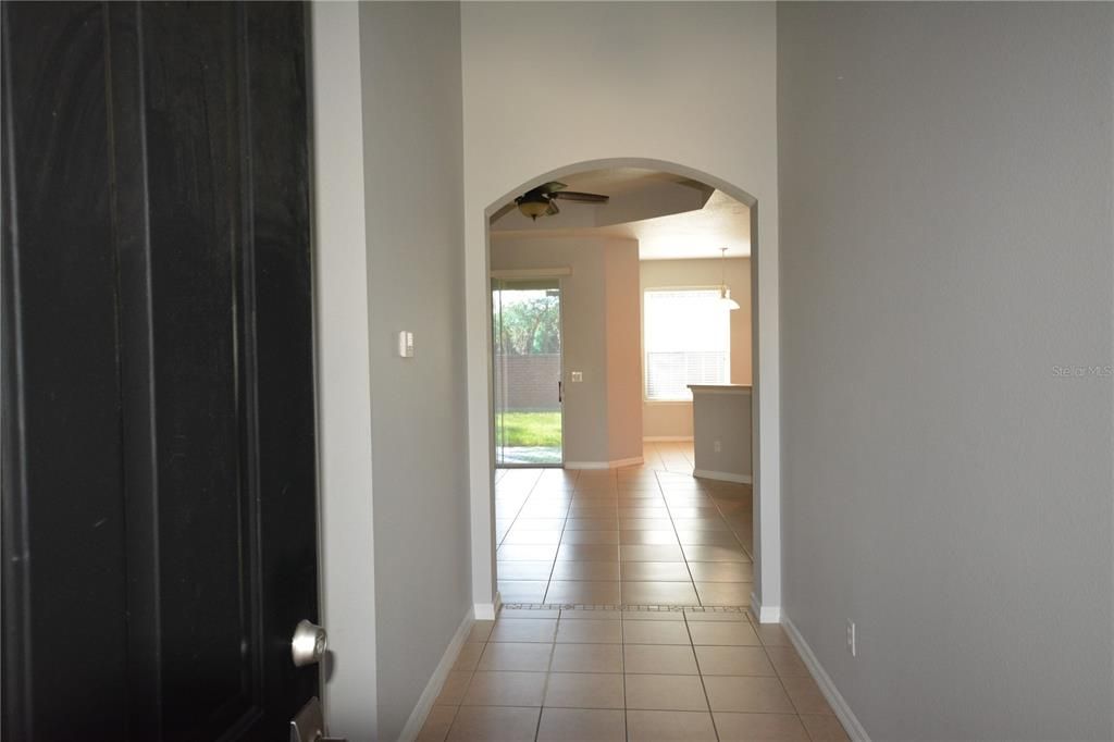 For Rent: $2,600 (3 beds, 2 baths, 1537 Square Feet)