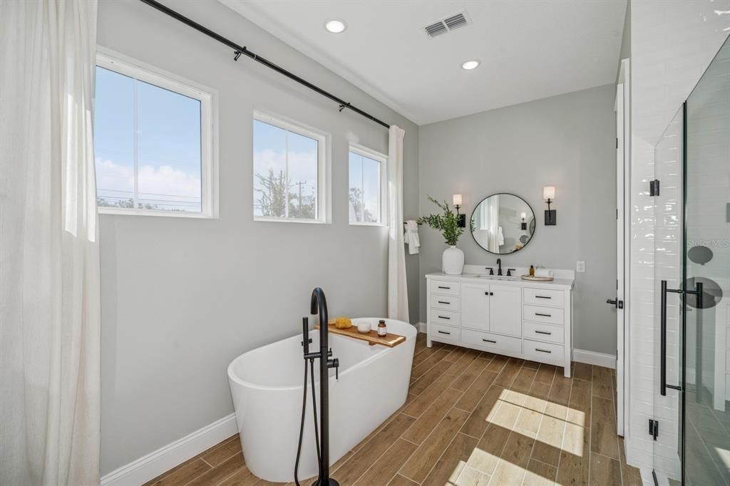 For Sale: $899,990 (4 beds, 3 baths, 3011 Square Feet)