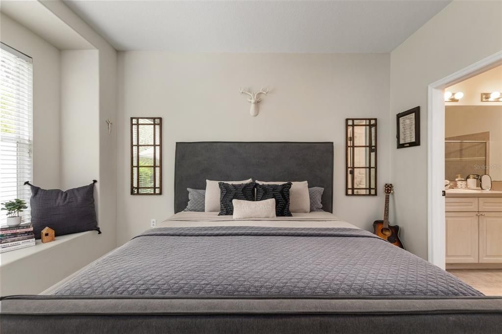 For Sale: $350,000 (3 beds, 2 baths, 1790 Square Feet)