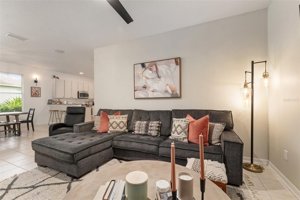 For Sale: $350,000 (3 beds, 2 baths, 1790 Square Feet)