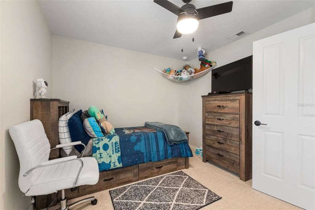 For Sale: $350,000 (3 beds, 2 baths, 1790 Square Feet)