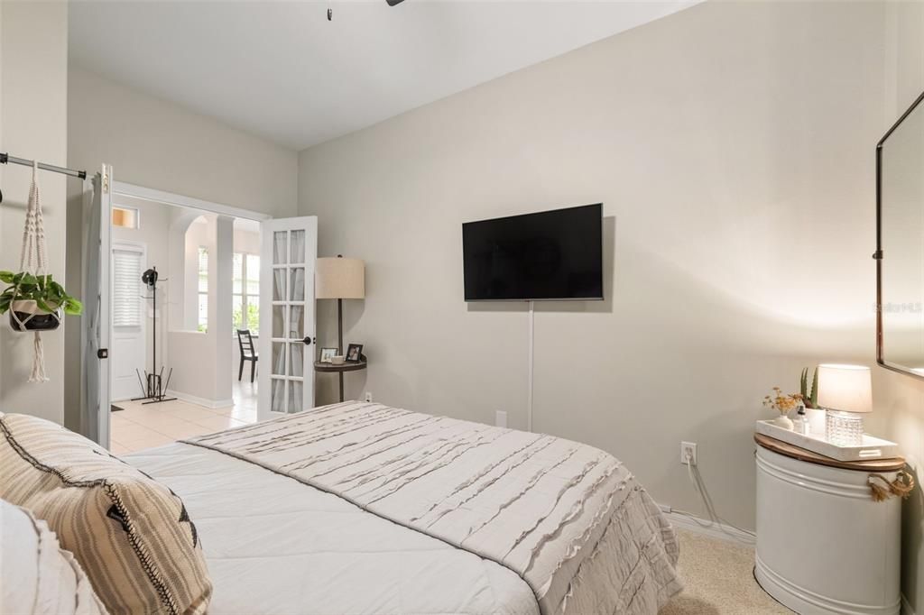 For Sale: $350,000 (3 beds, 2 baths, 1790 Square Feet)