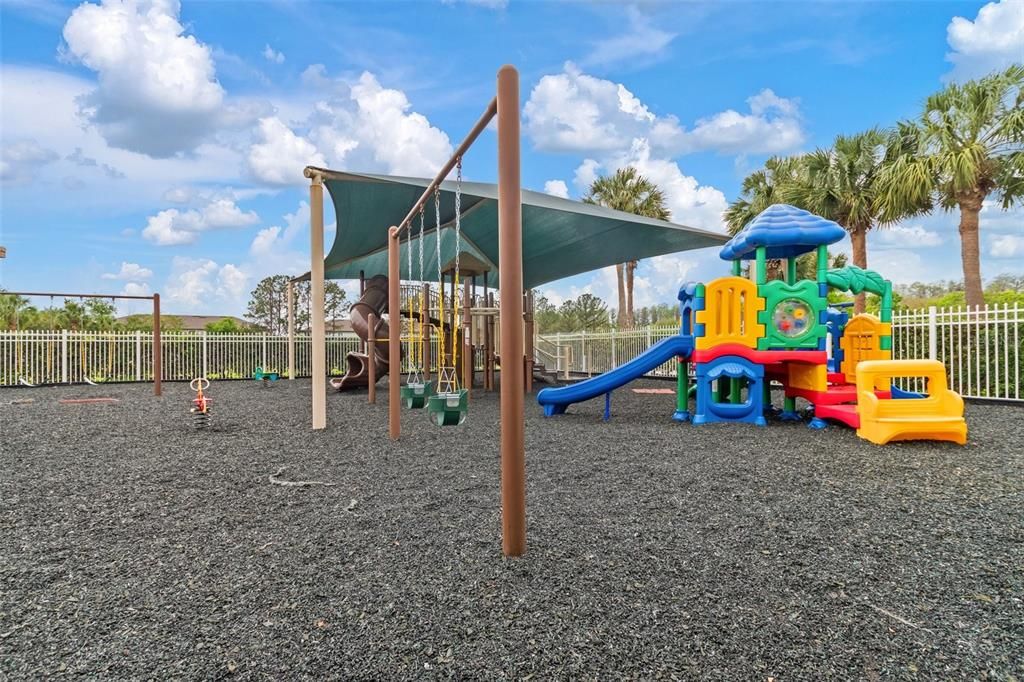 For Sale: $350,000 (3 beds, 2 baths, 1790 Square Feet)