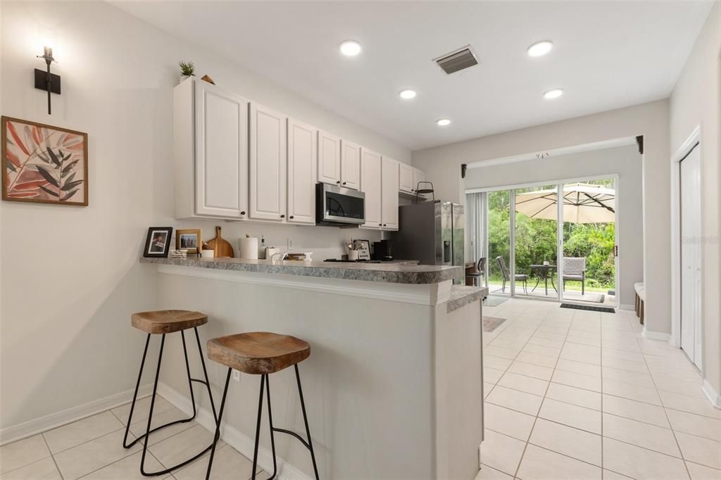 For Sale: $350,000 (3 beds, 2 baths, 1790 Square Feet)