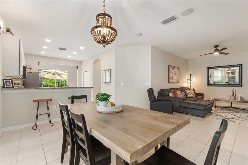 For Sale: $350,000 (3 beds, 2 baths, 1790 Square Feet)