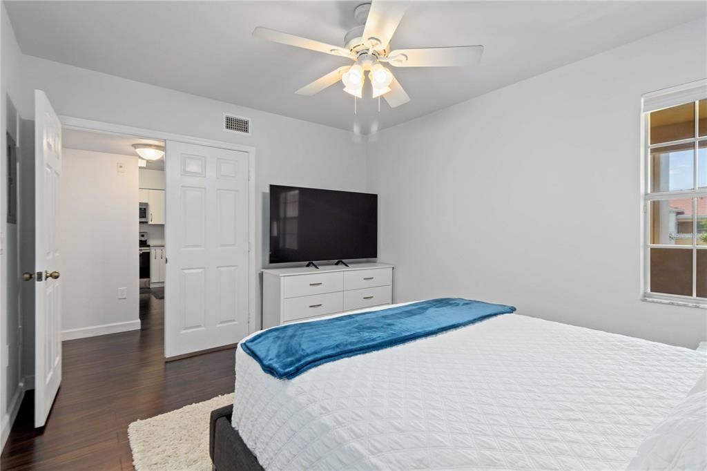 В аренду: $1,775 (1 спален, 1 ванн, 822 Квадратных фут)