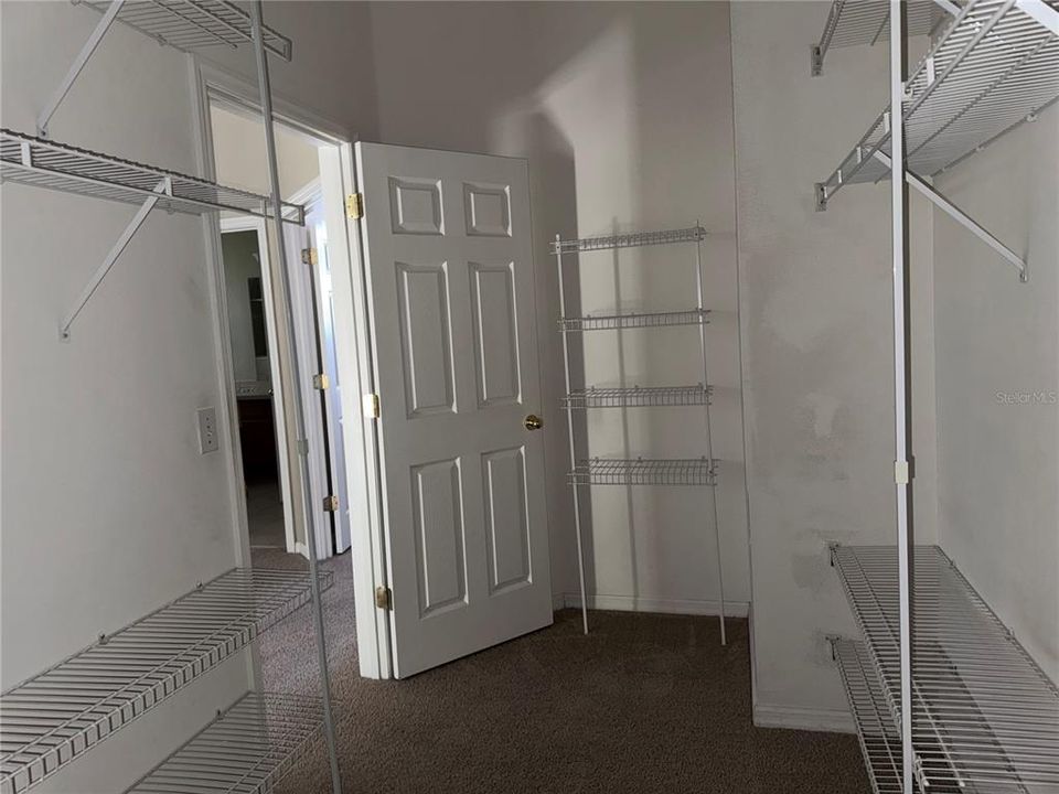 出租: $2,595 (3 贝兹, 2 浴室, 2179 平方英尺)