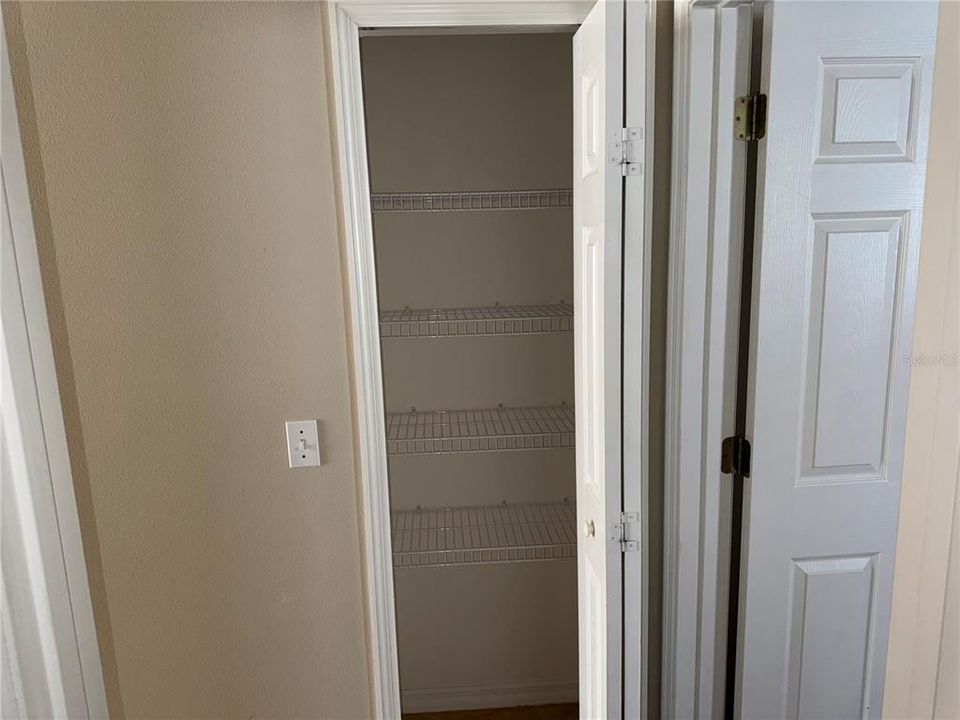 出租: $2,595 (3 贝兹, 2 浴室, 2179 平方英尺)