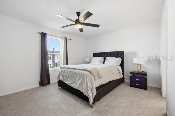 For Sale: $355,000 (4 beds, 3 baths, 1649 Square Feet)