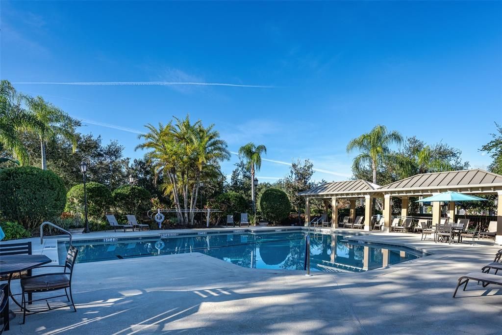 For Sale: $295,000 (2 beds, 2 baths, 1200 Square Feet)