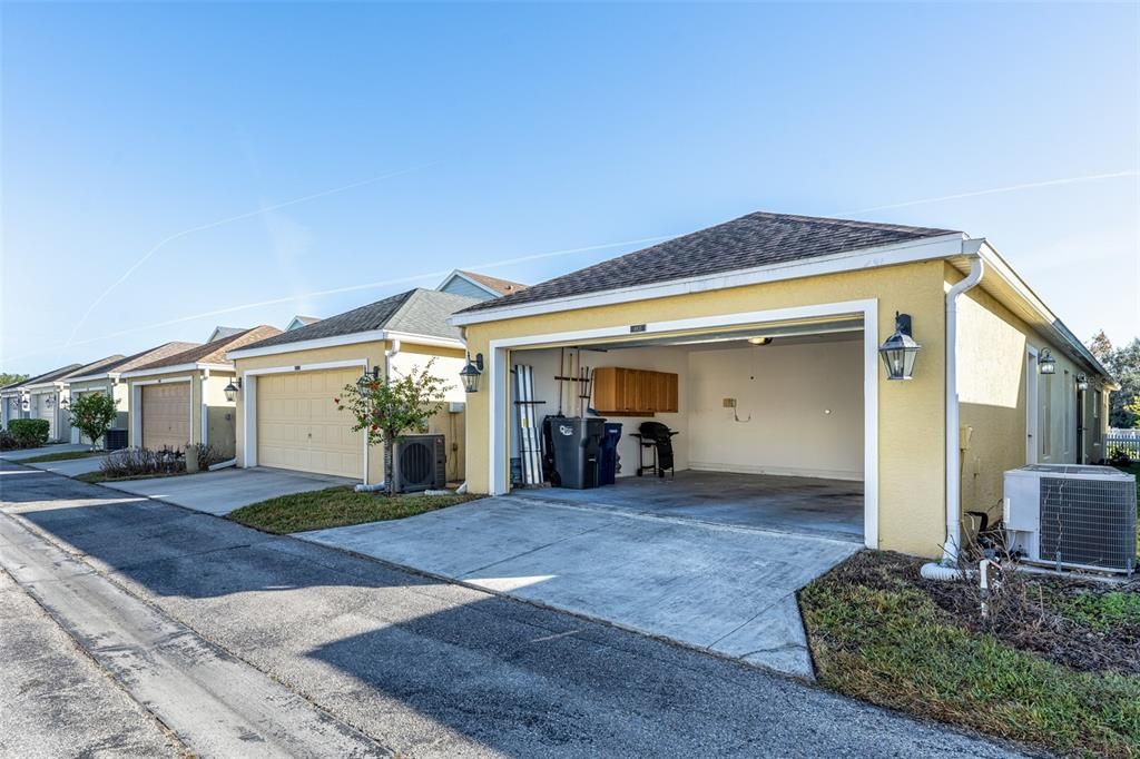 For Sale: $295,000 (2 beds, 2 baths, 1200 Square Feet)