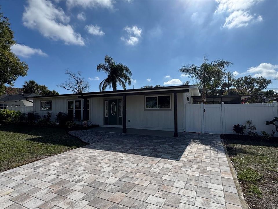 На продажу: $529,900 (3 спален, 2 ванн, 1536 Квадратных фут)