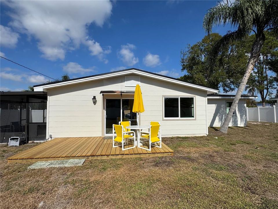 На продажу: $529,900 (3 спален, 2 ванн, 1536 Квадратных фут)