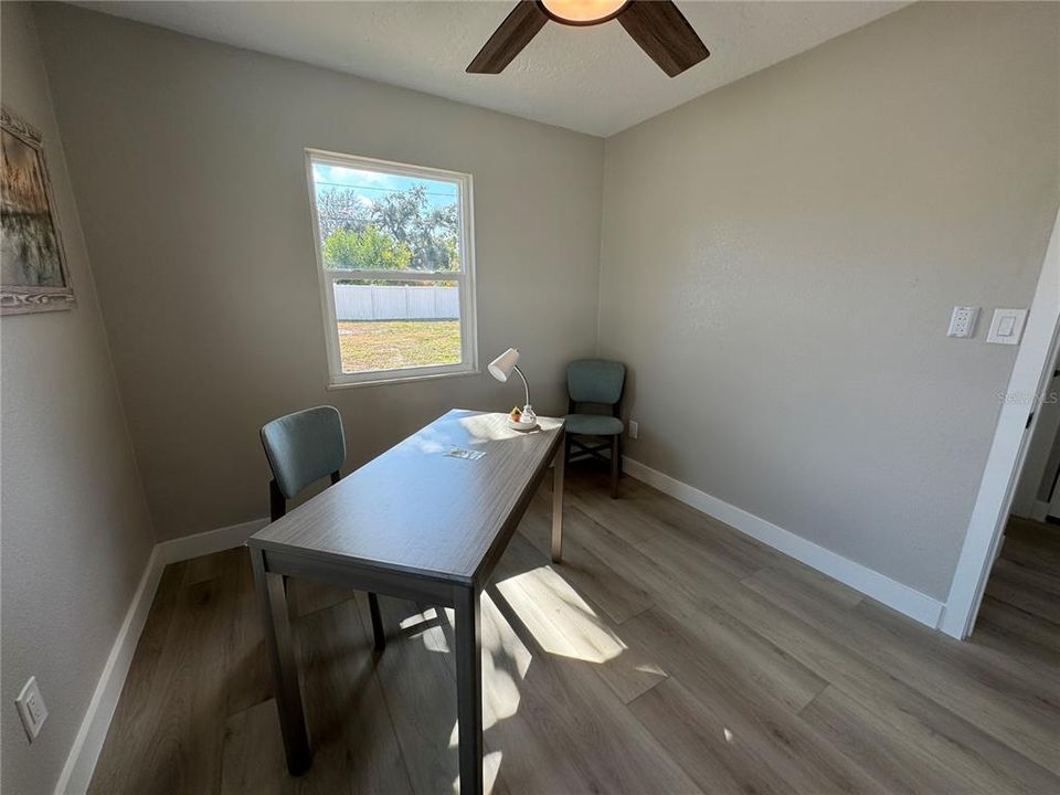 На продажу: $529,900 (3 спален, 2 ванн, 1536 Квадратных фут)