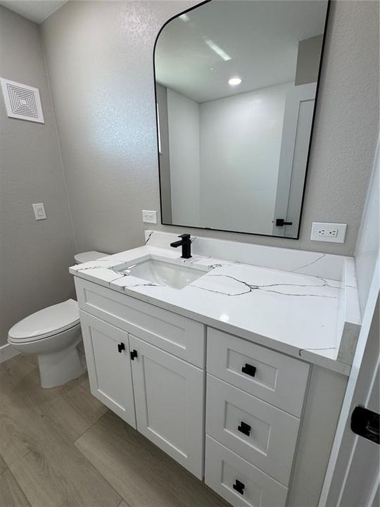 На продажу: $529,900 (3 спален, 2 ванн, 1536 Квадратных фут)