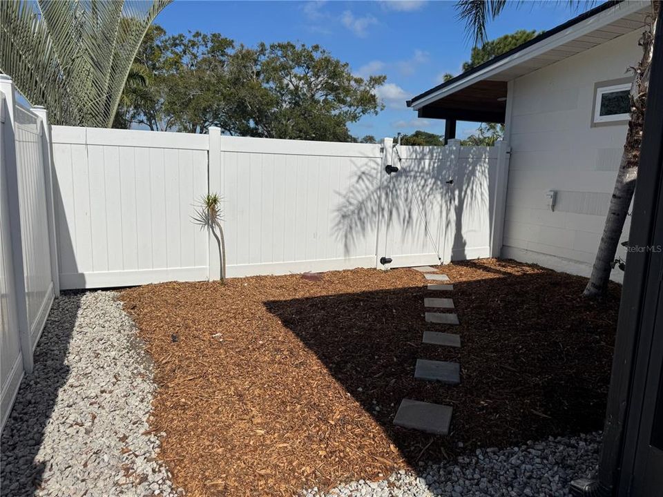 На продажу: $529,900 (3 спален, 2 ванн, 1536 Квадратных фут)