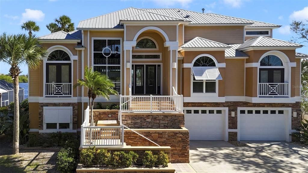 En Venta: $2,150,000 (6 camas, 4 baños, 5208 Pies cuadrados)