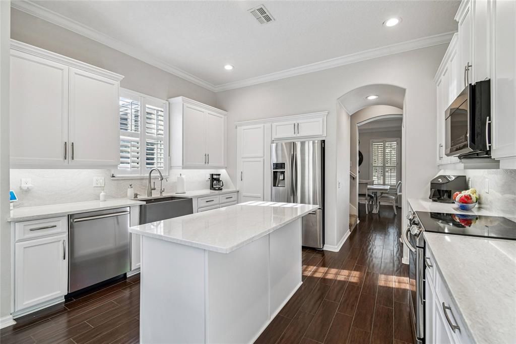 На продажу: $1,299,999 (4 спален, 3 ванн, 3397 Квадратных фут)