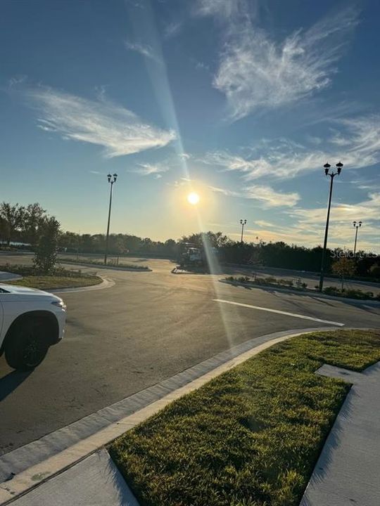 For Rent: $2,300 (3 beds, 2 baths, 1373 Square Feet)