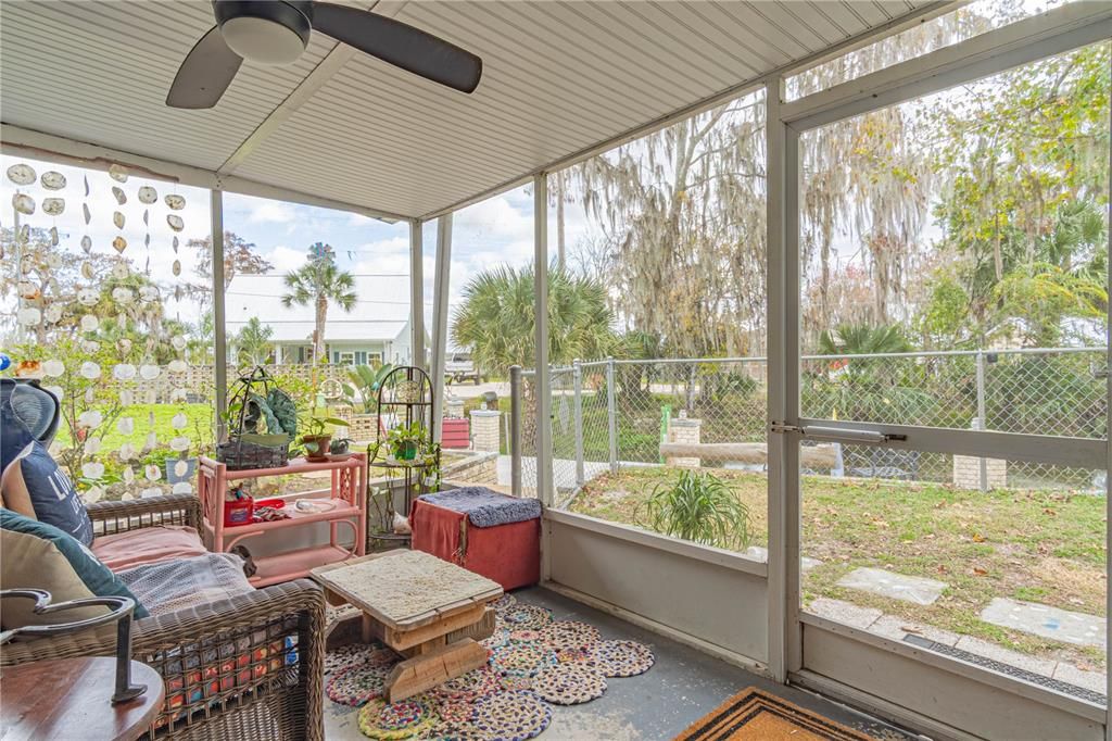 待售: $449,900 (2 贝兹, 1 浴室, 1514 平方英尺)