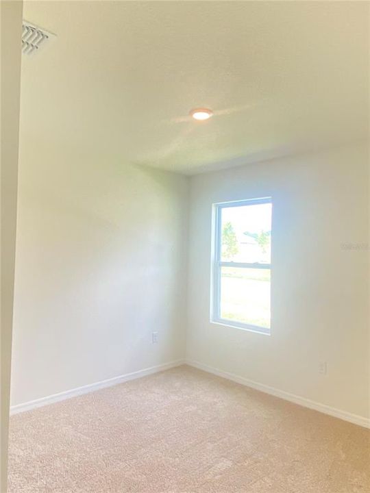 En Renta: $2,400 (4 camas, 2 baños, 1846 Pies cuadrados)