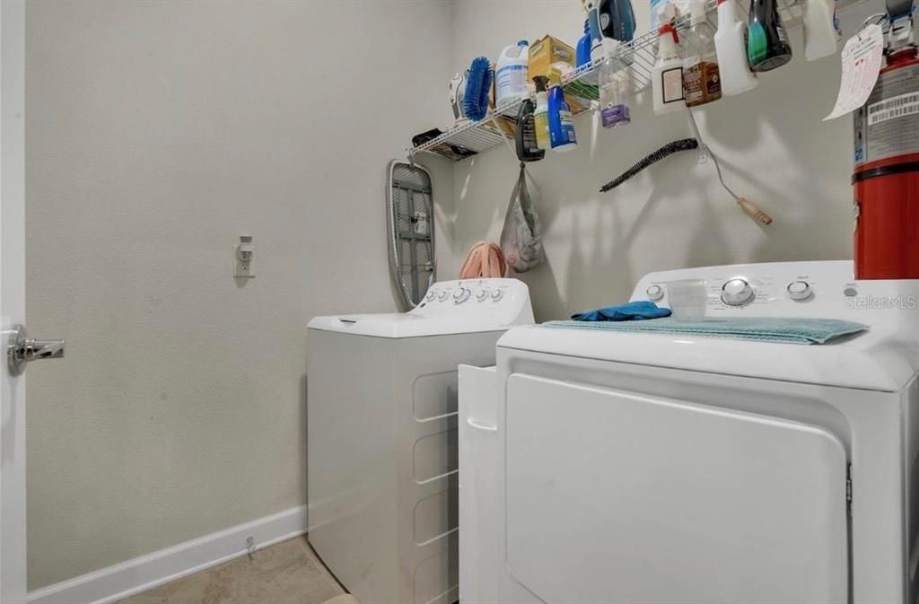 出租: $2,500 (3 贝兹, 2 浴室, 1741 平方英尺)