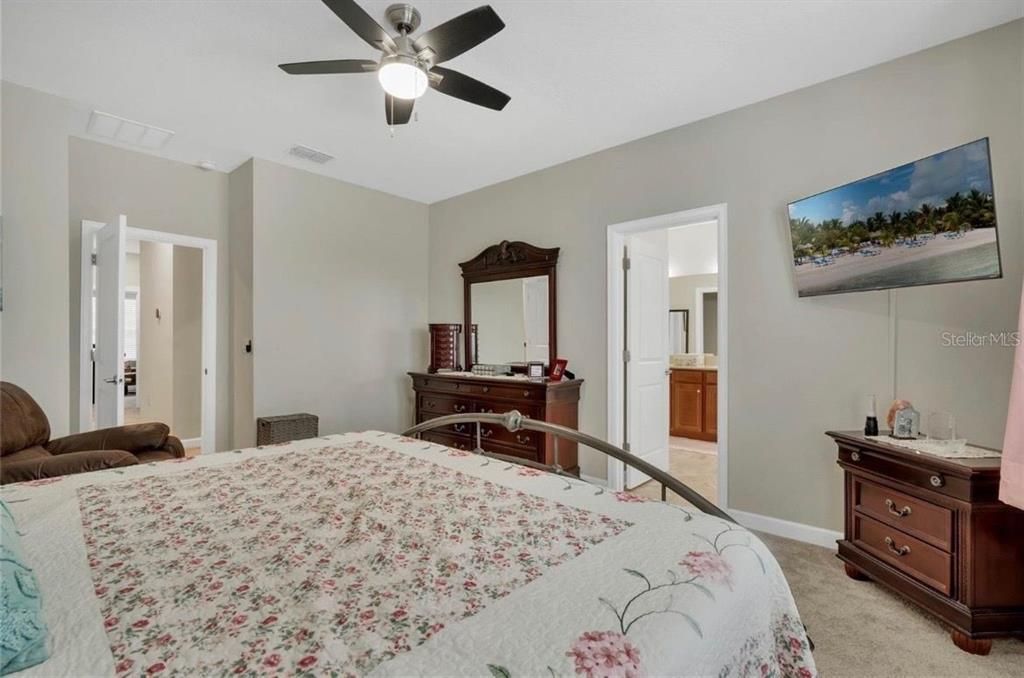 出租: $2,500 (3 贝兹, 2 浴室, 1741 平方英尺)