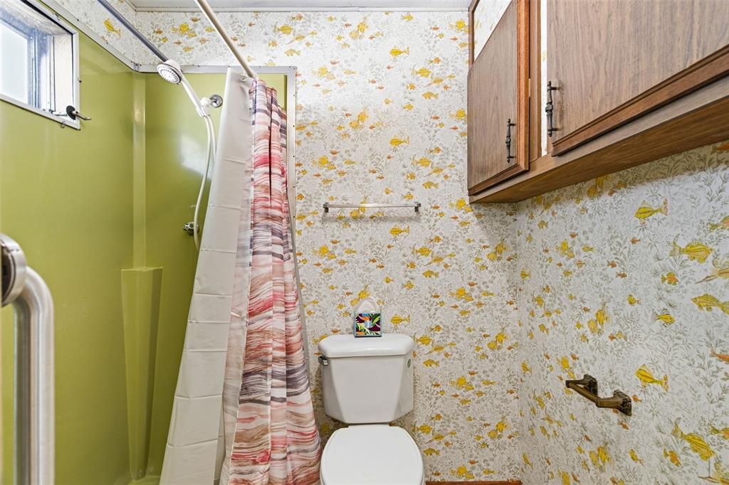 For Sale: $24,900 (2 beds, 2 baths, 1051 Square Feet)