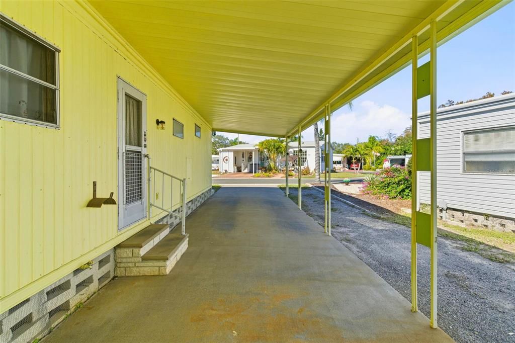 For Sale: $24,900 (2 beds, 2 baths, 1051 Square Feet)