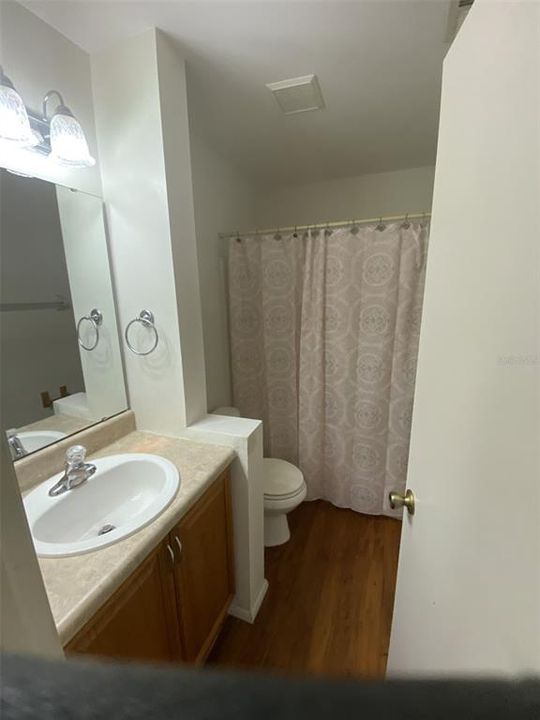 出租: $1,550 (2 贝兹, 2 浴室, 938 平方英尺)