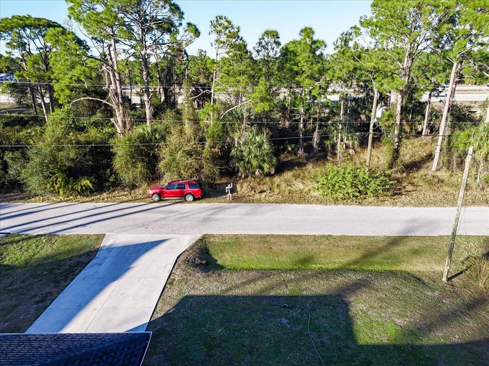 На продажу: $11,900 (0.23 acres)