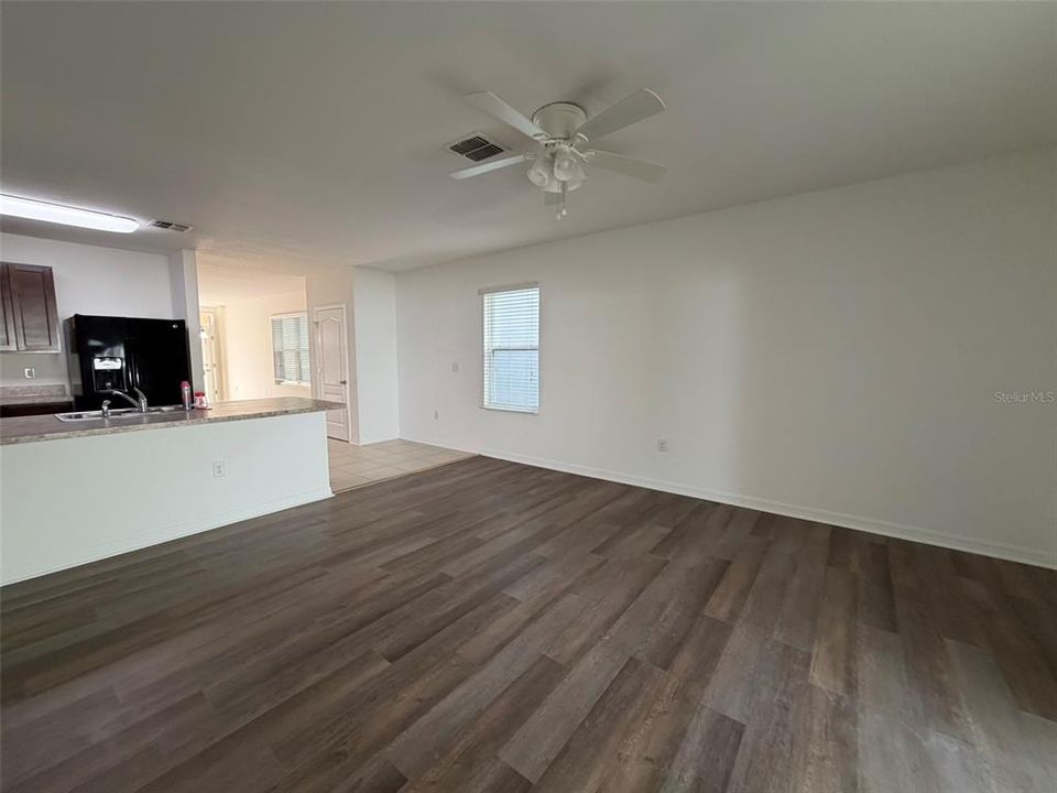 出租: $2,250 (3 贝兹, 2 浴室, 1535 平方英尺)