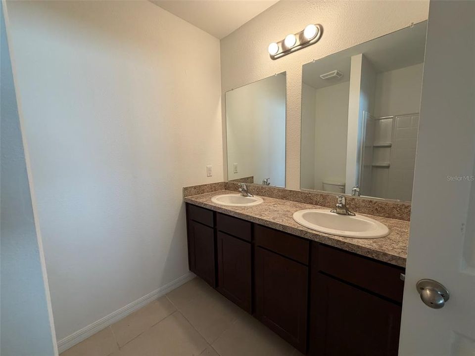 出租: $2,250 (3 贝兹, 2 浴室, 1535 平方英尺)