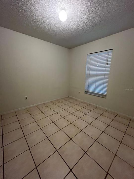 En Renta: $2,450 (4 camas, 3 baños, 2043 Pies cuadrados)