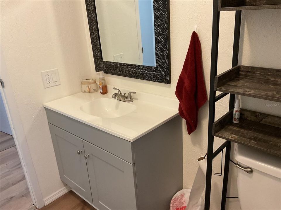 For Sale: $184,950 (3 beds, 2 baths, 1218 Square Feet)