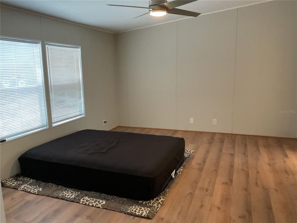 For Sale: $184,950 (3 beds, 2 baths, 1218 Square Feet)