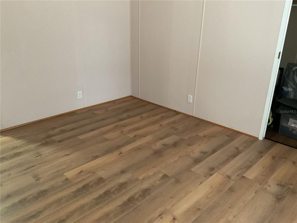 For Sale: $184,950 (3 beds, 2 baths, 1218 Square Feet)