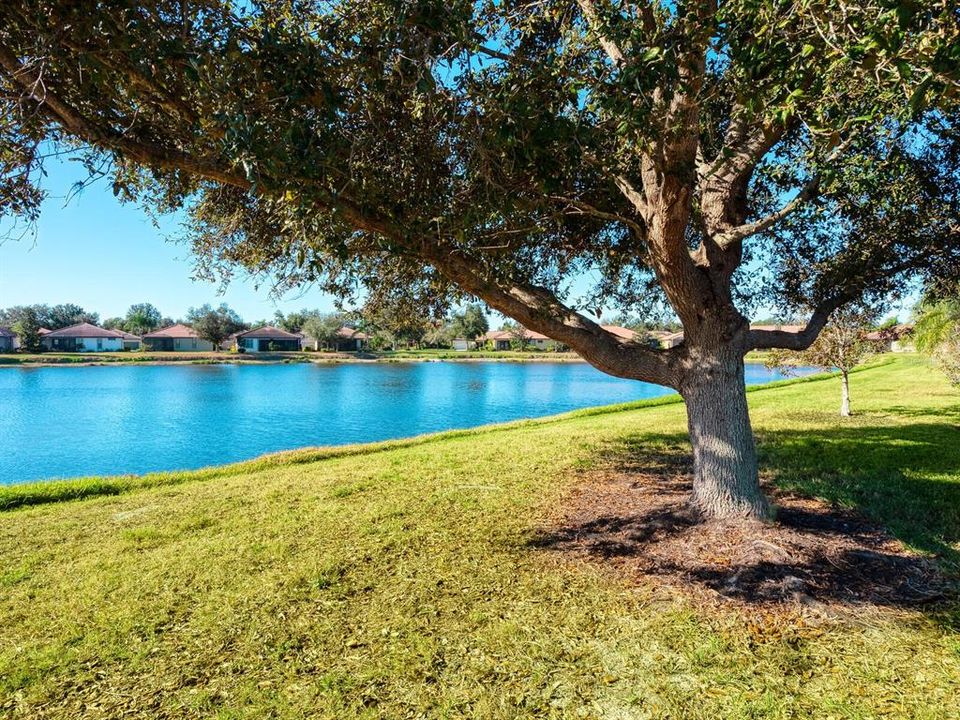 En Venta: $387,300 (2 camas, 2 baños, 1574 Pies cuadrados)