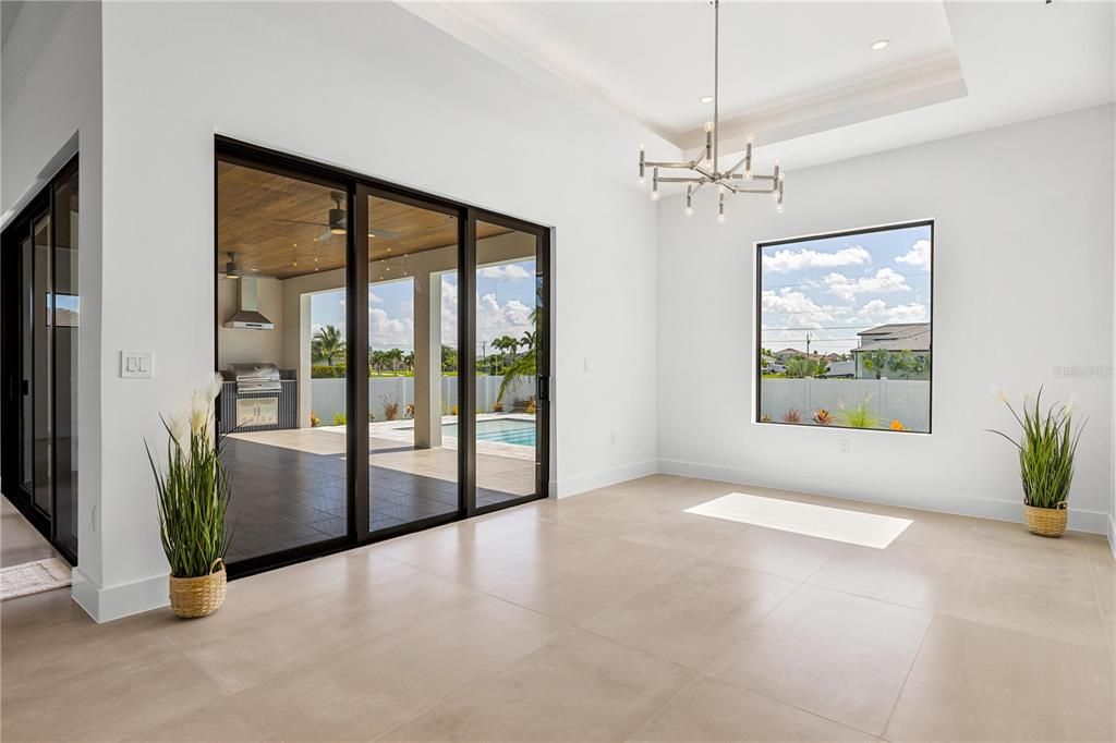 For Sale: $749,000 (3 beds, 3 baths, 2348 Square Feet)