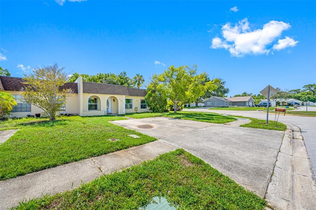 For Sale: $314,900 (3 beds, 2 baths, 1260 Square Feet)