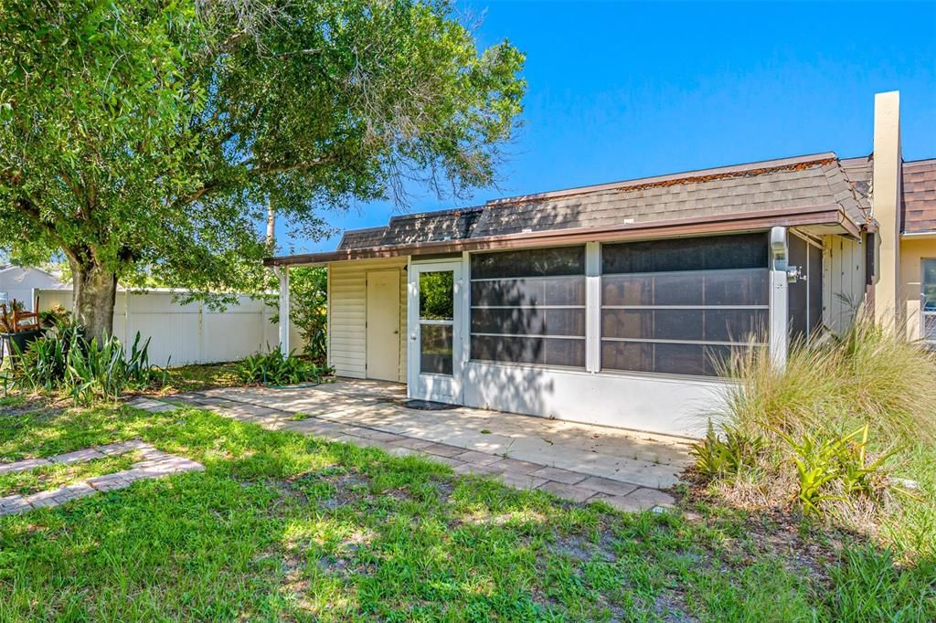 For Sale: $314,900 (3 beds, 2 baths, 1260 Square Feet)