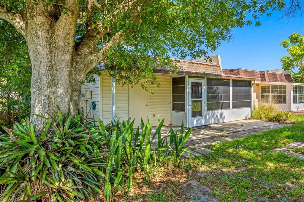 For Sale: $314,900 (3 beds, 2 baths, 1260 Square Feet)