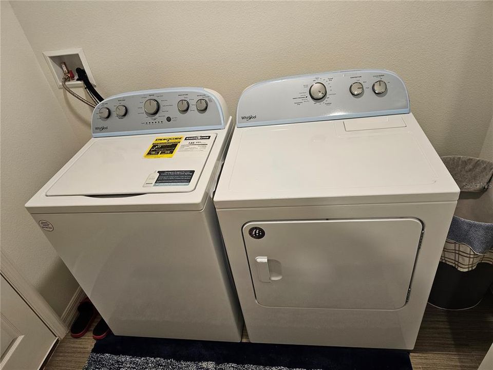 出租: $1,850 (3 贝兹, 2 浴室, 1552 平方英尺)