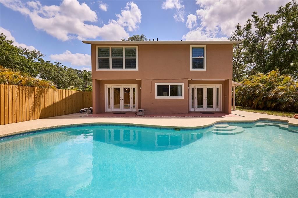 На продажу: $545,000 (3 спален, 2 ванн, 2020 Квадратных фут)