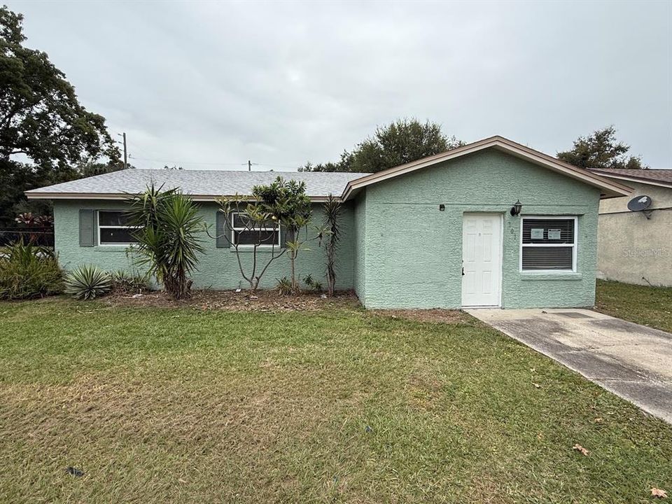 For Sale: $280,000 (3 beds, 2 baths, 1375 Square Feet)