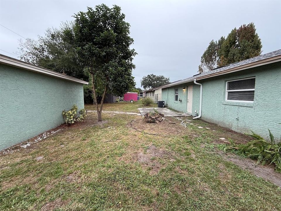 For Sale: $280,000 (3 beds, 2 baths, 1375 Square Feet)