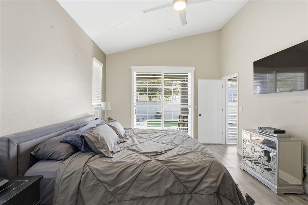 待售: $495,000 (4 贝兹, 2 浴室, 1941 平方英尺)