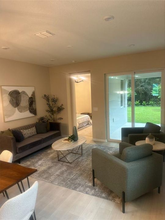 待售: $329,989 (3 贝兹, 2 浴室, 2281 平方英尺)