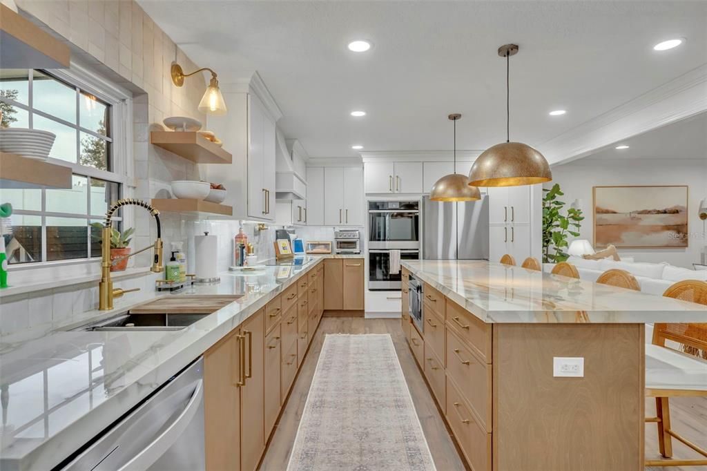 待售: $785,000 (4 贝兹, 2 浴室, 2638 平方英尺)